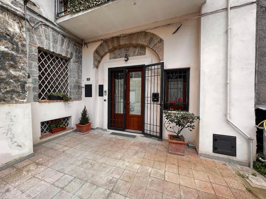 A Casa Di Ty Apartment Caserta Exterior foto